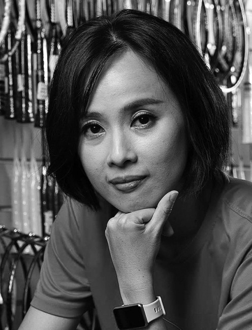 Kwan Yee Mun, Yvonne