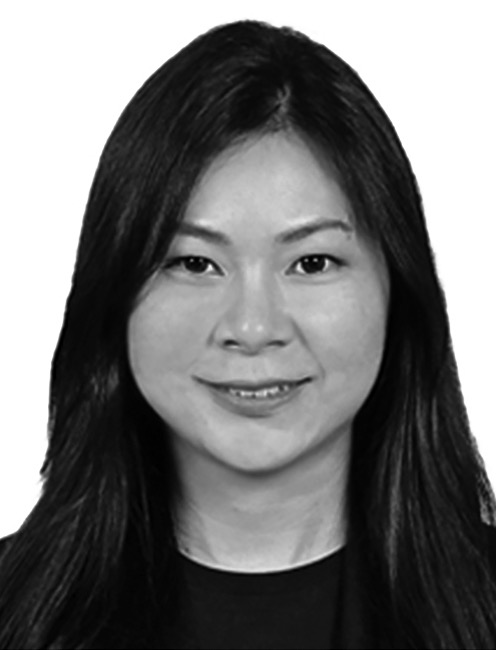 Lily, Sim Li Ly